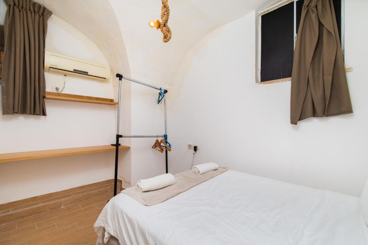 Private House 5 Bdr In Mamilla Up To 12 People ! Jerusalém Exterior foto